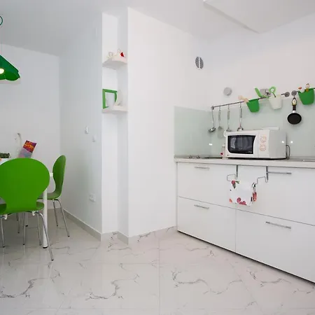 Apartmán A Bright Hideaway *