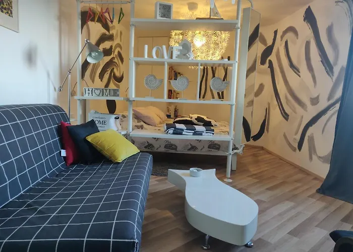 A Bright Hideaway Apartment *