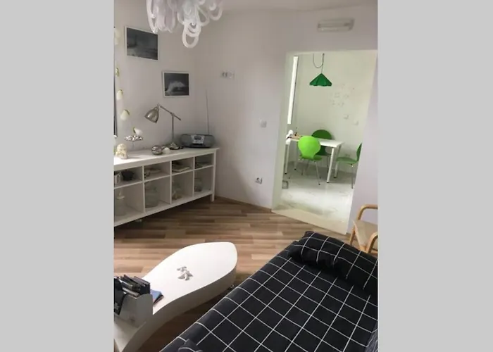 A Bright Hideaway *