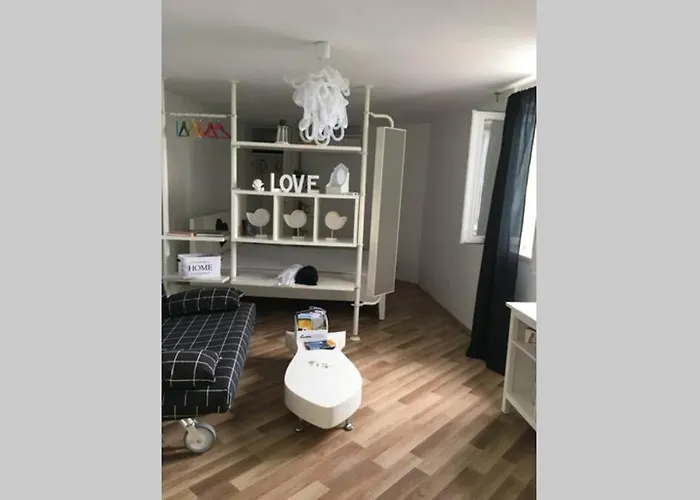 A Bright Hideaway Apartamento