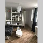 A Bright Hideaway Apartman